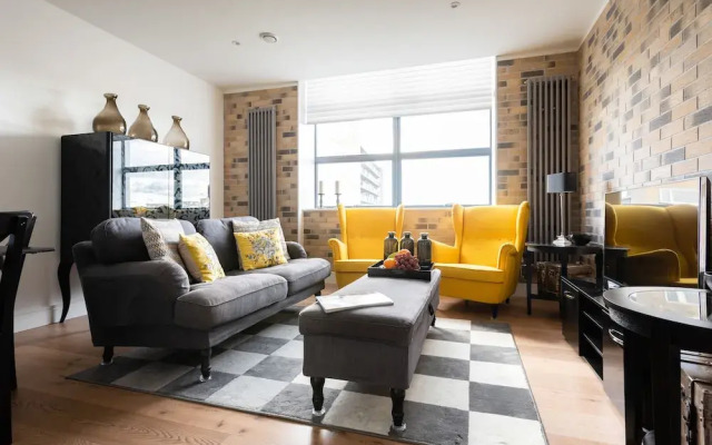 Platinum Apartment in Central Camden 9984