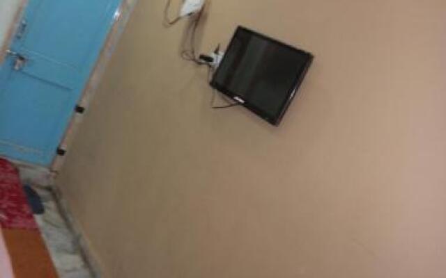 Budget Hotel Ayodhya 87