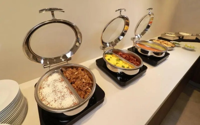 Holiday Inn Express And Suites Playa Del Carmen