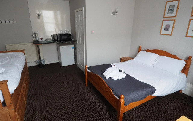 Richmond House Hotel