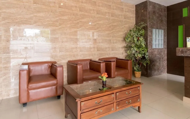 Oyo 741 Hotel Labuhan Raya