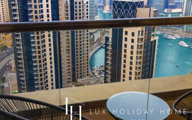 LUX Contemporary Marina View Suite 7