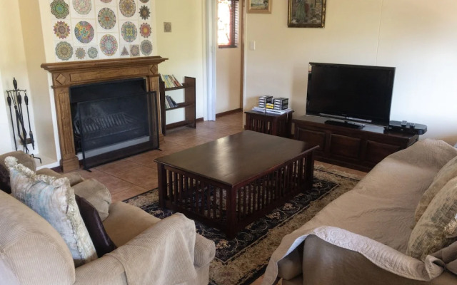 Clarens Butterfly Beds Villa