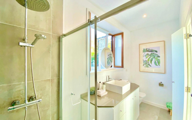 Casa Lava Luminosa y con Magníficas Vistas