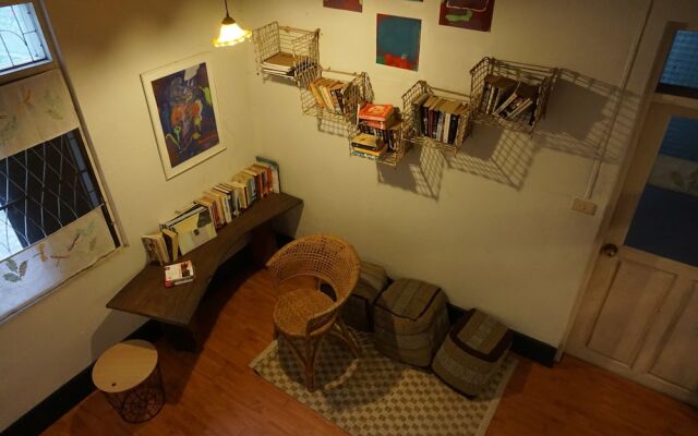 Baan Rub Aroon Guesthouse