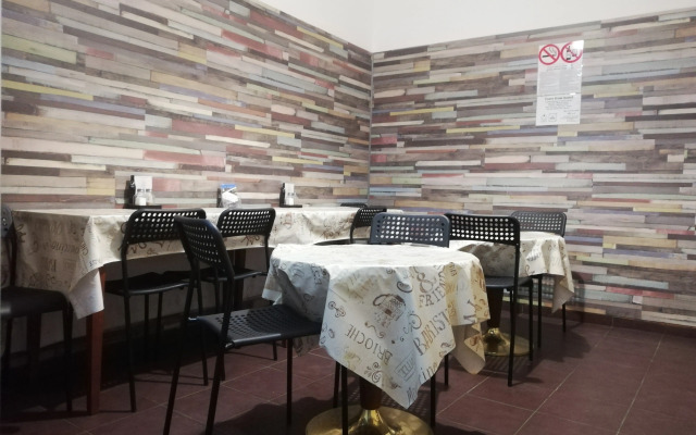 Lorf Hostel&Coffee