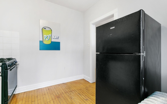 1BR Explore Town in Loyola Park