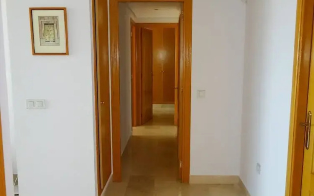 Beautiful Flat Near Golf Courses With sea Views