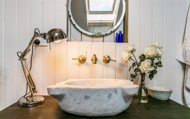 Pacifique on Pacific