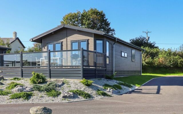 Birch Lodge