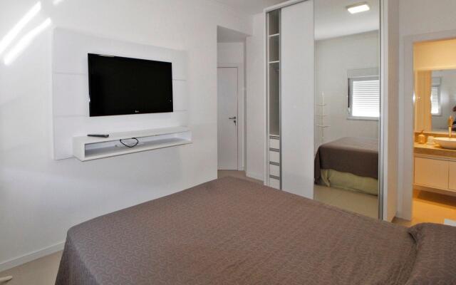 1081 - Praia de Bombinhas locação de temporada