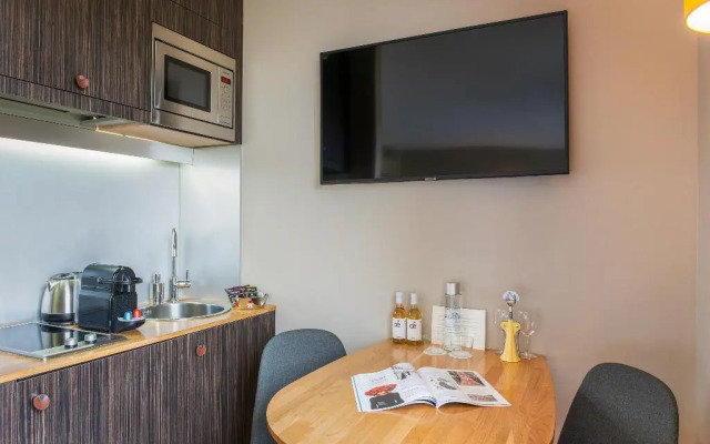 Hôtel Helzear Champs Elysées