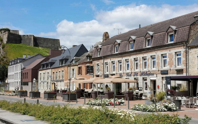 Le Val Saint Hilaire