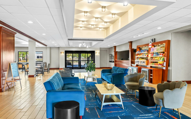 Hampton Inn Woodbridge