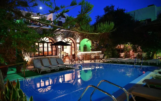 Philoxenia Villas