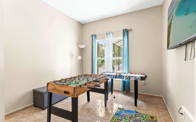 Jasmine Breeze Home for 12