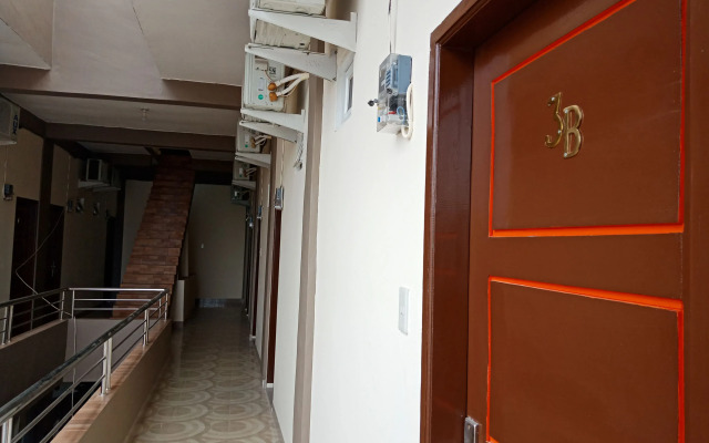 Super OYO 1763 Dinda Residence Syariah