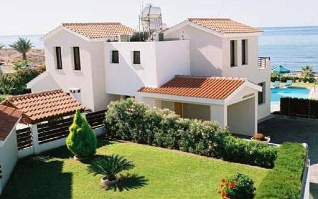 Platzia Beach Villas