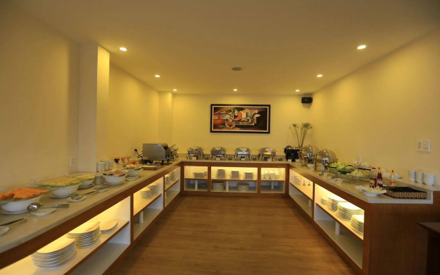 Nicecy Hotel - Bui Thi Xuan Street