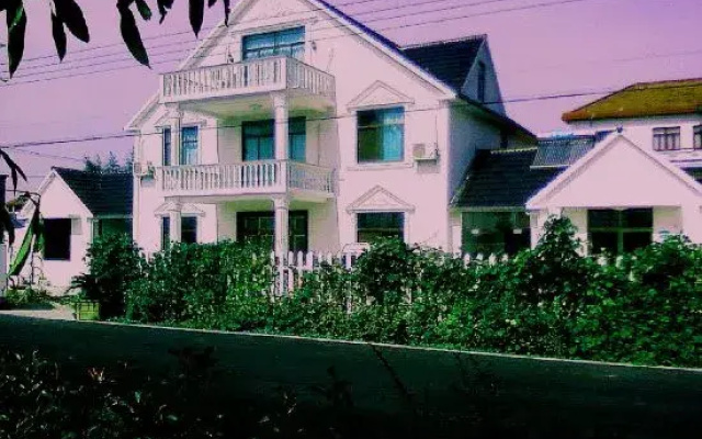 Shimen Zhongdi Farmhouse