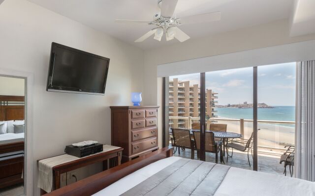 Las Palomas Beach & Golf Resort