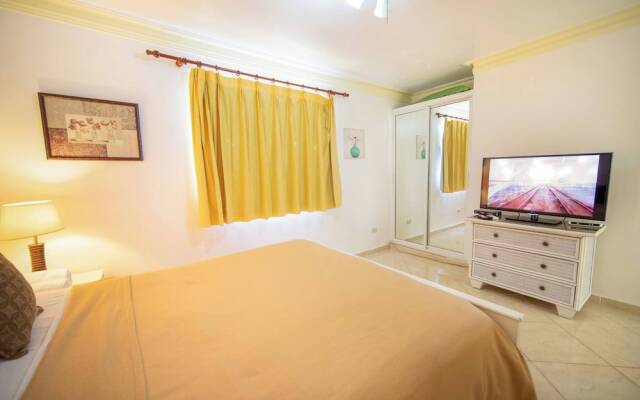 Garden Condos Apt 30 - Lovely 1br Condo W Pool