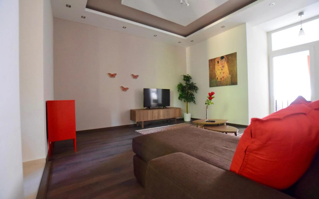 Standard Apartment by Hi5 - Close to Buda Castle