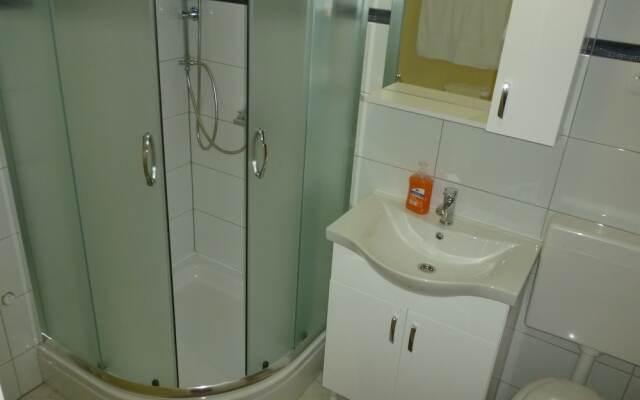 Apartments Niko-by the Beach