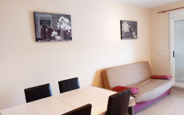 Apartamentos Tavernes Playa Suites 3000