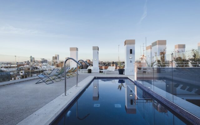 Residencia Universitaria Resa Claudio Coello - Campus Accomodation