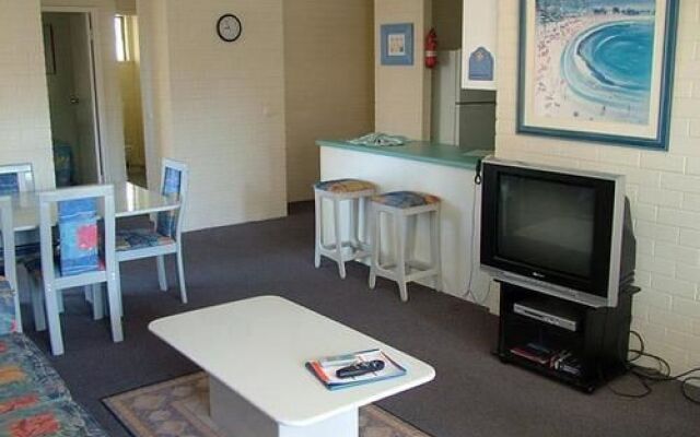 Broadbeach Central Holiday Units