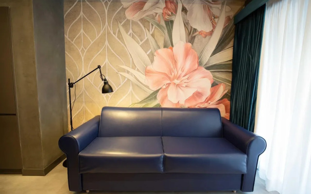 Blu Diamond in Naples