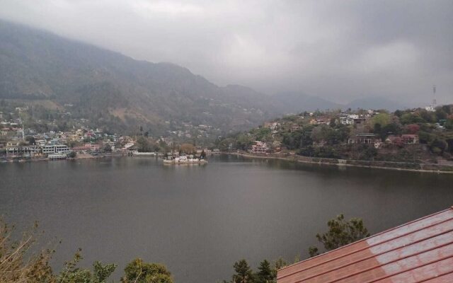 Mohini's Lake View Apartments Bhimtal