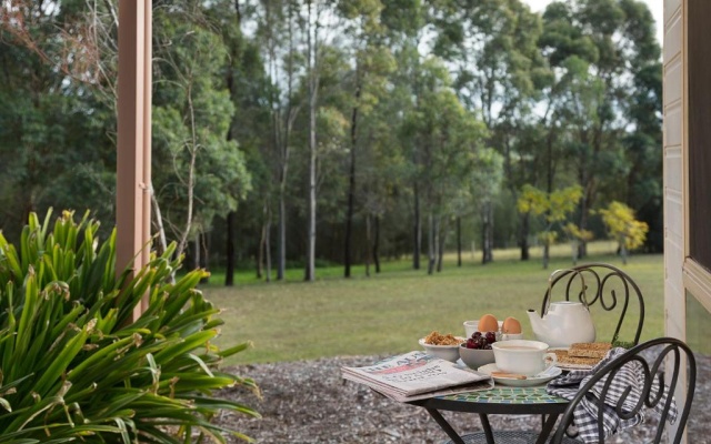 Windsors Edge Cottage Pokolbin – Outside – Rothbury