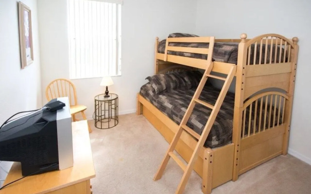 Sunrise Lakes 4 bed / 2.5 bath home