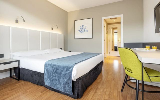 Hotel ILUNION Caleta Park