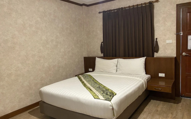 RoomQuest Chonburi Laem Chabang