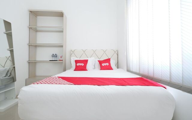 Griya Rw Family Guest House by OYO