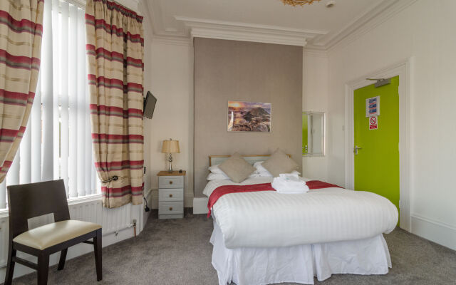 Parador Lodge