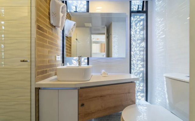 Anima 57(No Front Desk Contact To Property In Advance)