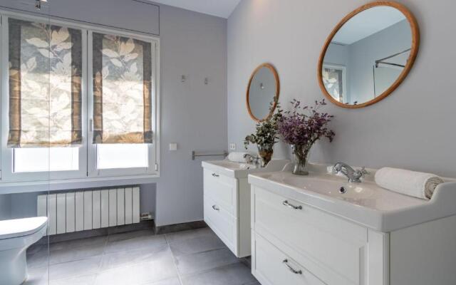 Plaza de España Deluxe Suites