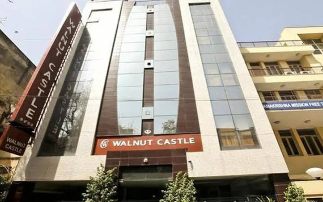 Walnut Castle