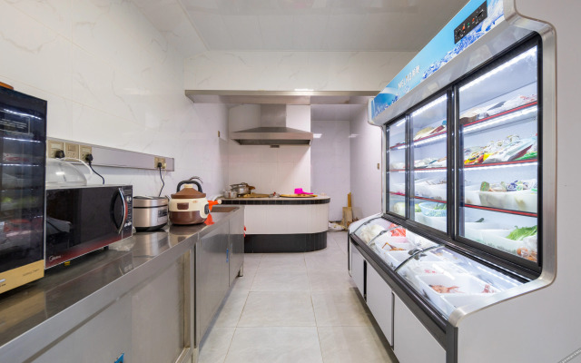 Floral Hotel·Huiyuan Residential Accommodation (Tianzhu Mountain Scenic Area Store)
