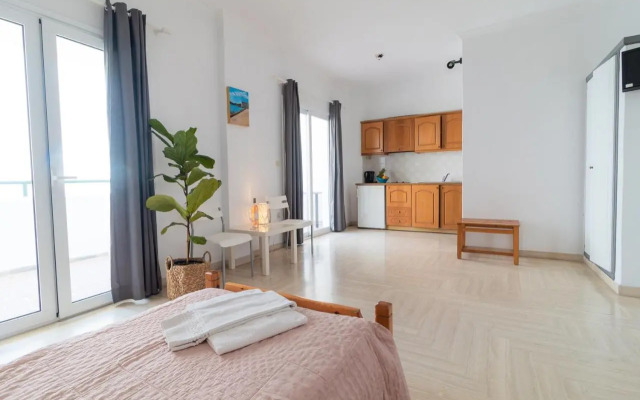 Kantaros Apartments