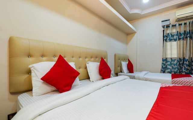 OYO 12856 Beach City