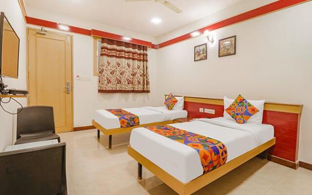 Fabhotel Sri Sai Ram Suites