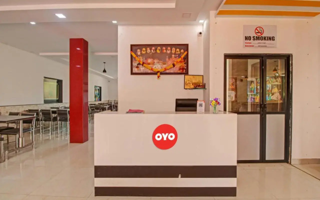 Oyo Flagship 807964 Kavish Residency