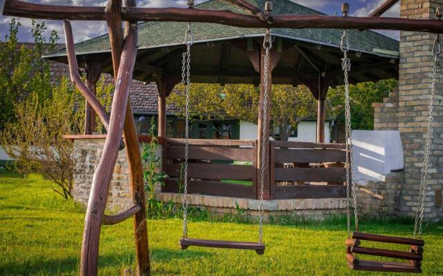 Etno Salaš - Etno Ranch - Seosko Turističko Domaćinstvo