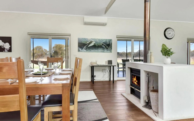 Olives and Vines at Majors Lane