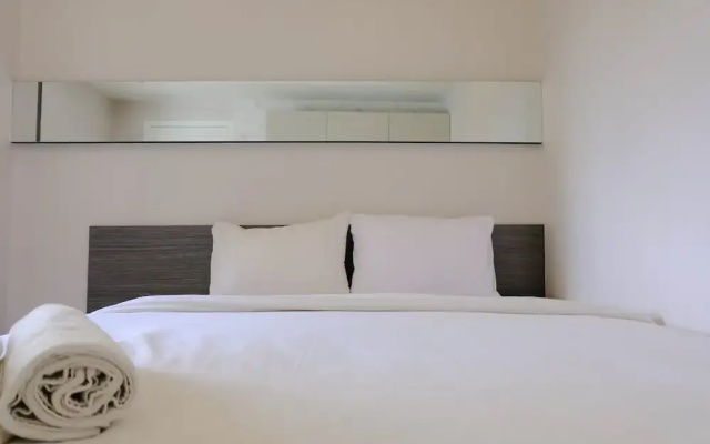 Homey 1Br At Apartment Parahyangan Residence